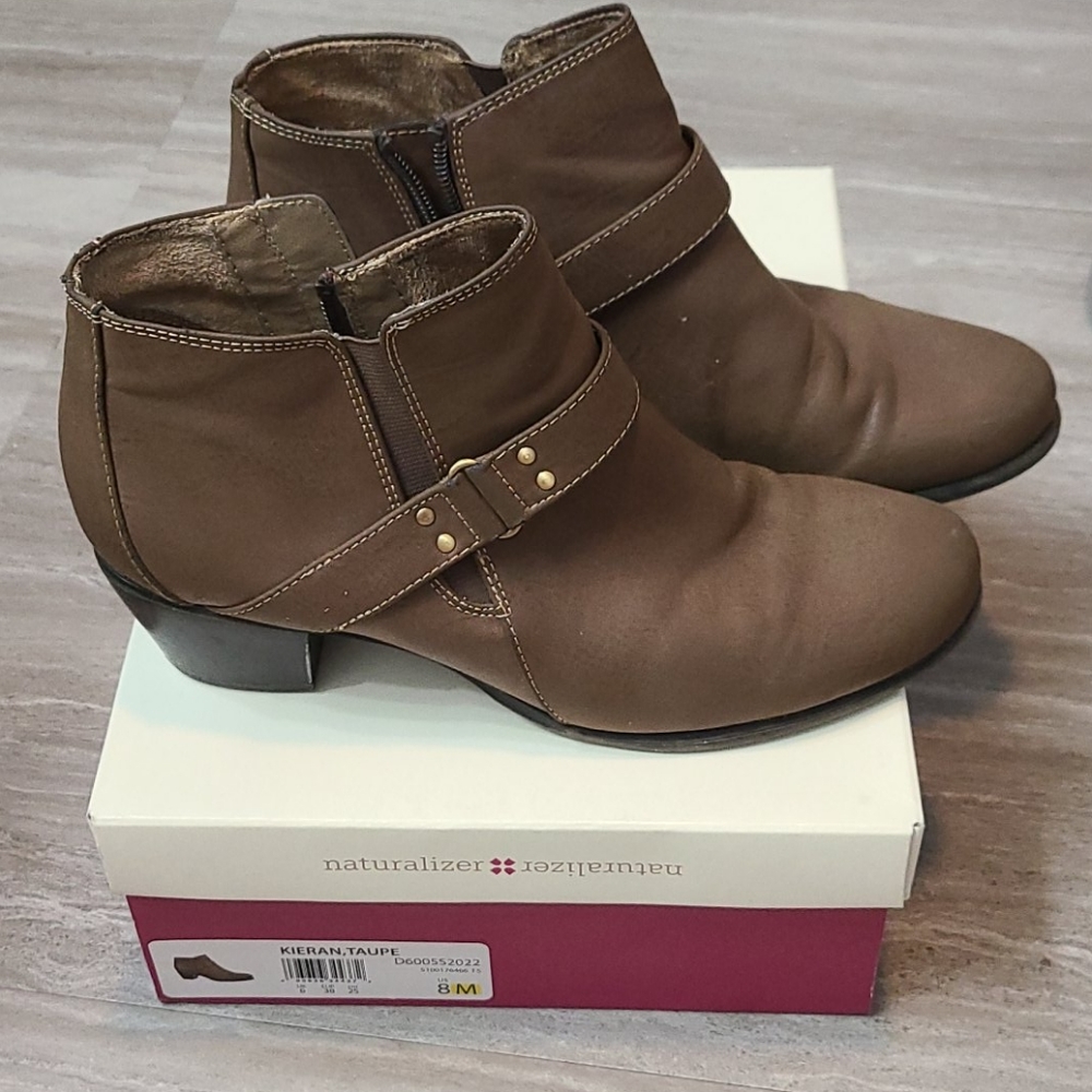 Naturalizer kieran‎ boots